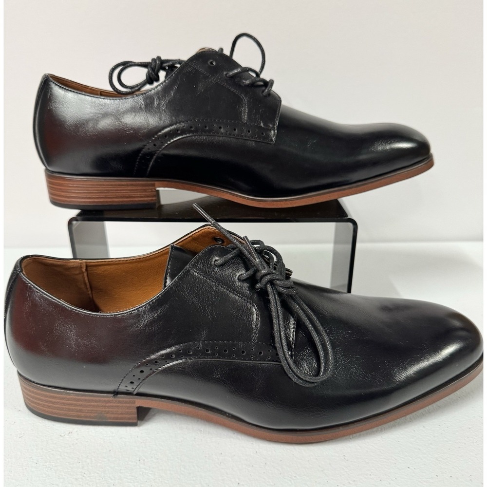 Size 9.5W- Van Heusen Black Leather Women's Shoes, Memory Foam Insole